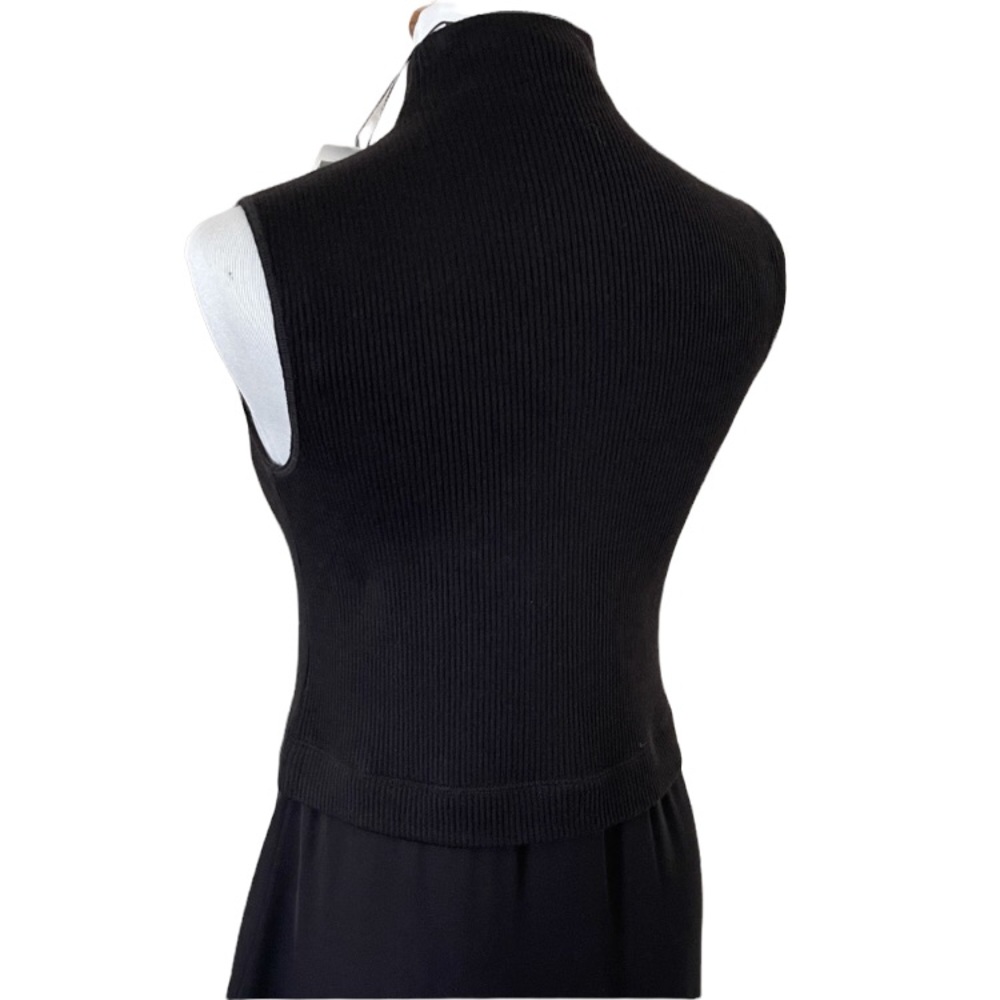 Theory black mock neck sleeveless ribbed knit sweater with shirt tails, Small - Picture 5 of 7
